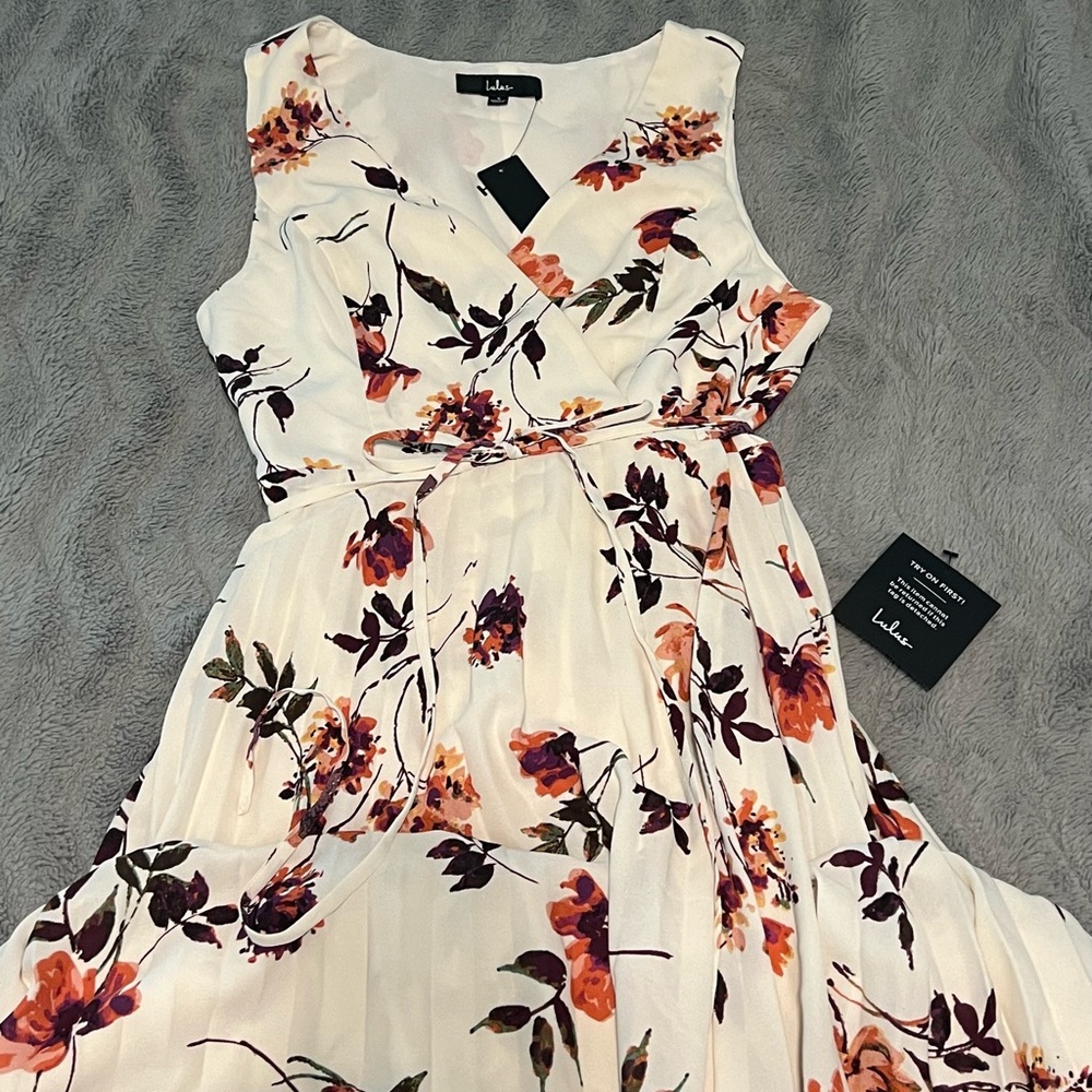 NWT SMALL Lulu’s Floral Maxi Wrap Dress - Picture 2 of 5